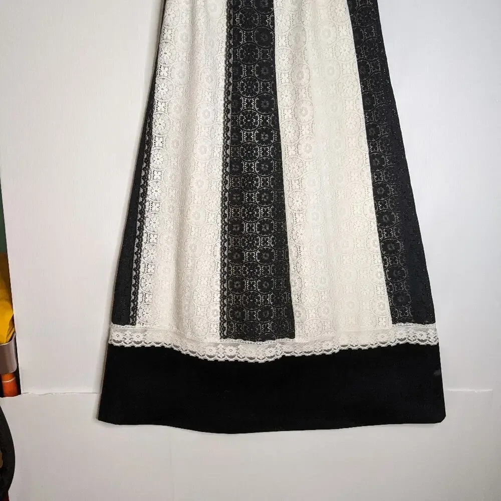 Tumbleweeds 70's VTG Maxi Skirt White Black Lace Black Velvet Hem Boho Western